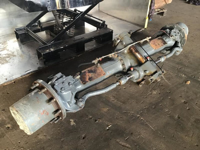 Liebherr Front Axle - Eixo e peças: foto 2 Liebherr Front Axle - Eixo e peças: foto 2