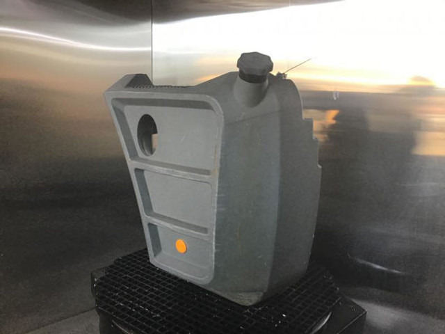 Tanque de combustível Liebherr Fuel Tank: foto 13