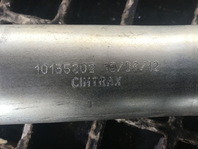 Liebherr LH60 C/LH60 CHR/LH60 M/LH60 MHR/LH60 MT/LH80 C/LH80 M/LH80 MHR - Fornecimento de combustível: foto 5 Liebherr LH60 C/LH60 CHR/LH60 M/LH60 MHR/LH60 MT/LH80 C/LH80 M/LH80 MHR - Fornecimento de combustível: foto 5