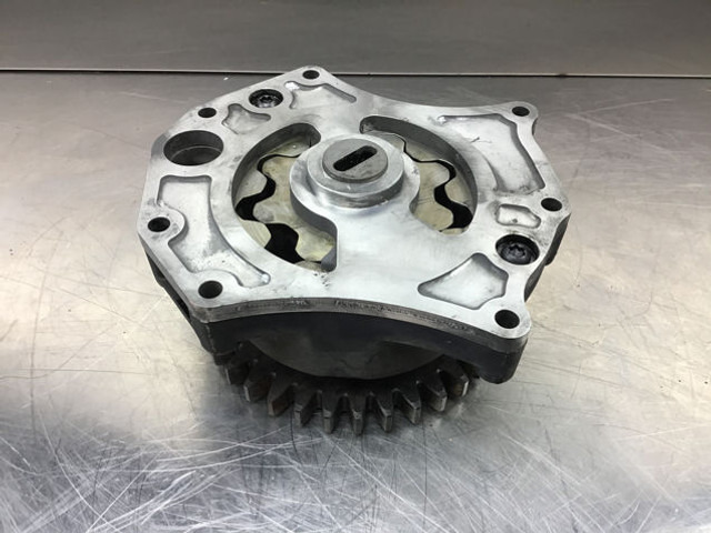 Liebherr Lube Oil Pump - Bomba de óleo: foto 1 Liebherr Lube Oil Pump - Bomba de óleo: foto 1