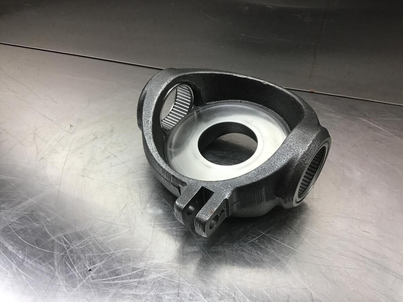 Liebherr R902 Li / A904 INDUSTRIAL / A902 Li - Manga de eixo: foto 2 Liebherr R902 Li / A904 INDUSTRIAL / A902 Li - Manga de eixo: foto 2