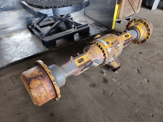 Liebherr Rear Axle - Eixo e peças: foto 3 Liebherr Rear Axle - Eixo e peças: foto 3