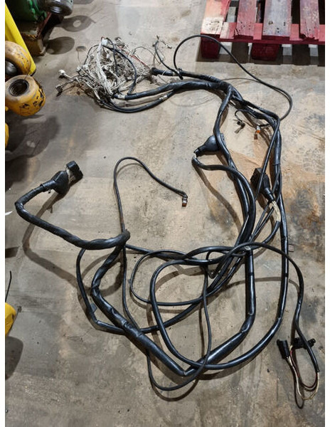Liebherr Wire Harness - Cables/ Wire harness: foto 3 Liebherr Wire Harness - Cables/ Wire harness: foto 3