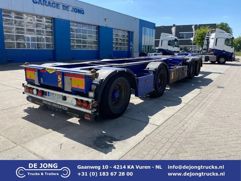 Broshuis 2Connect 2AKCC / 4 Axles / 3x Steering Axle / 2x Lift Axle - Semireboque transportador de contêineres/ Caixa móvel: foto 1 Broshuis 2Connect 2AKCC / 4 Axles / 3x Steering Axle / 2x Lift Axle - Semireboque transportador de contêineres/ Caixa móvel: foto 1