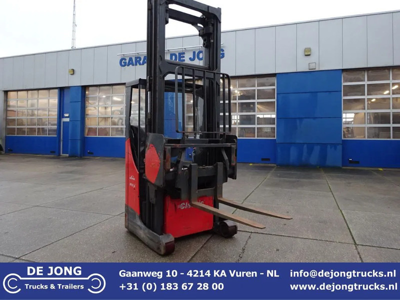 Linde R16X / 1600 kg / Reachtruck / Only for parts! - Empilhador retráctil: foto 1 Linde R16X / 1600 kg / Reachtruck / Only for parts! - Empilhador retráctil: foto 1