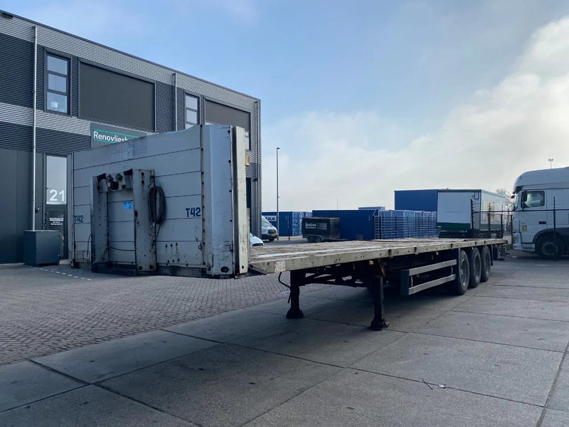 Schmitz Cargobull S01 / Plateau Trailer / 2x Lift Axle / SAF - Semi-reboque plataforma/ Caixa aberta: foto 4 Schmitz Cargobull S01 / Plateau Trailer / 2x Lift Axle / SAF - Semi-reboque plataforma/ Caixa aberta: foto 4