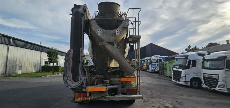 DAF FAD CF-85 Mixer + Manuel + 9M3 - Caminhão betoneira: foto 5 DAF FAD CF-85 Mixer + Manuel + 9M3 - Caminhão betoneira: foto 5