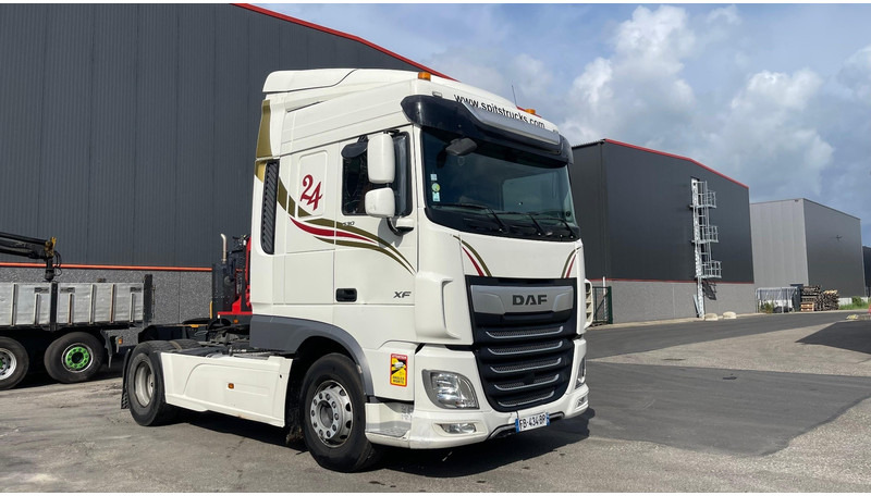 DAF XF 530 Retarder+ Kipperhydrauliek+ koelkast - Tractor: foto 3 DAF XF 530 Retarder+ Kipperhydrauliek+ koelkast - Tractor: foto 3