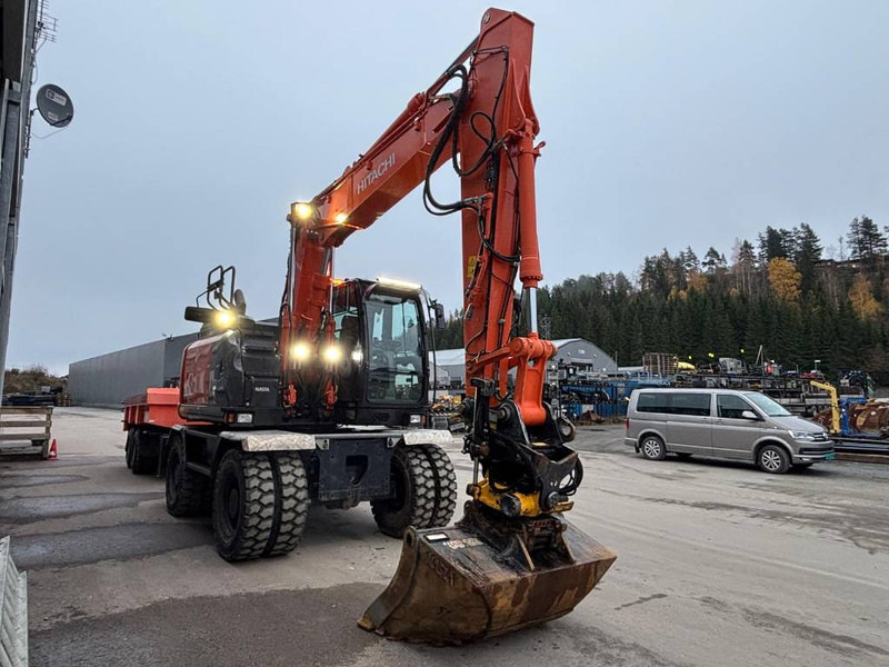 Hitachi ZX 145 W-6 - Escavadeira de rodas: foto 4 Hitachi ZX 145 W-6 - Escavadeira de rodas: foto 4