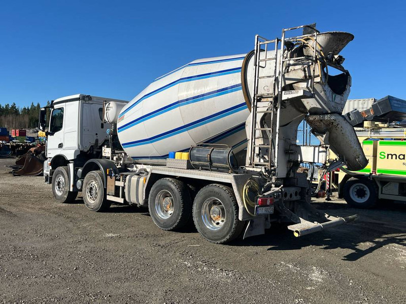 Mercedes-Benz Arocs 3246 - Caminhão betoneira: foto 2 Mercedes-Benz Arocs 3246 - Caminhão betoneira: foto 2