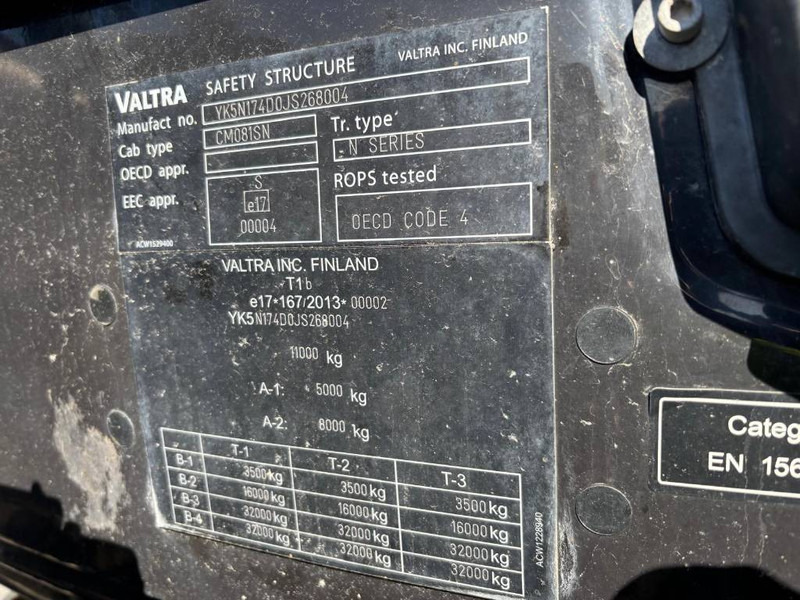 Valtra N 174 Smart Touch - Trator: foto 5 Valtra N 174 Smart Touch - Trator: foto 5