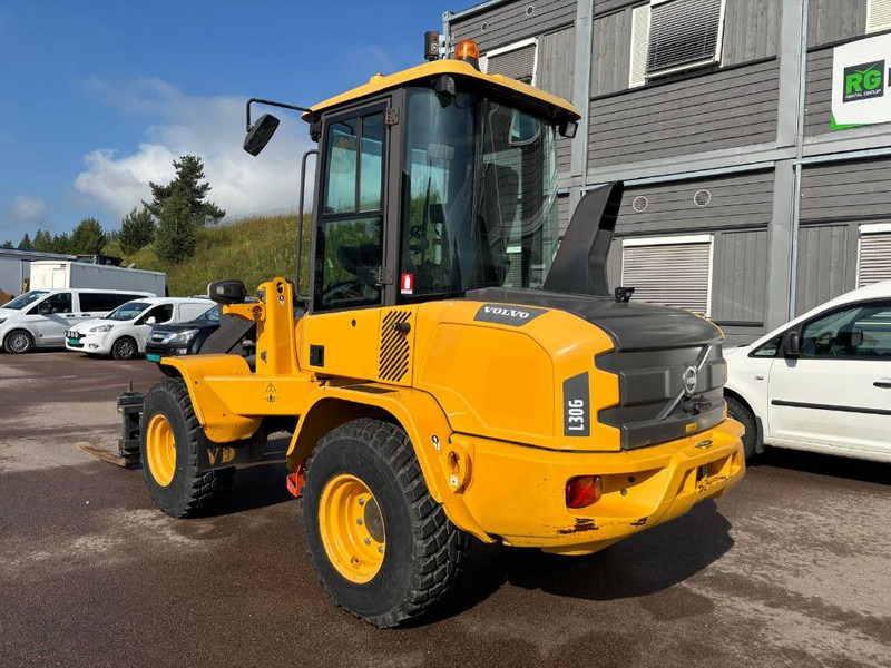 Volvo L 30 GS - Carregadeira de rodas: foto 2 Volvo L 30 GS - Carregadeira de rodas: foto 2