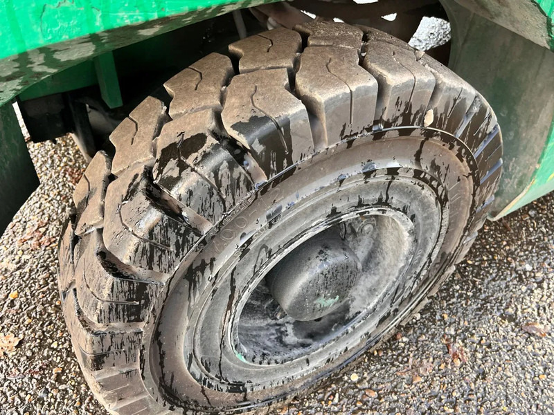 Hyundai 40L-7A - Empilhadeira a gás: foto 4 Hyundai 40L-7A - Empilhadeira a gás: foto 4