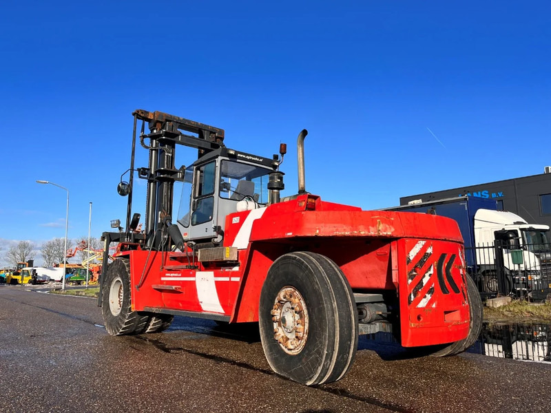 Kalmar DCD 320-12 LB - Empilhadeira a diesel: foto 5 Kalmar DCD 320-12 LB - Empilhadeira a diesel: foto 5