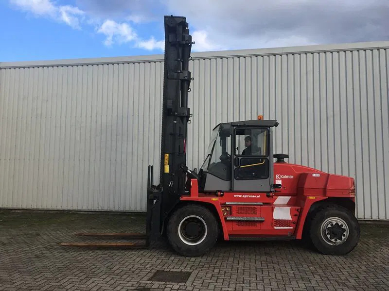 Kalmar GCE 150- 6 - Empilhadeira a gás: foto 2 Kalmar GCE 150- 6 - Empilhadeira a gás: foto 2