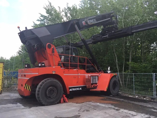 Terex Fantuzzi CS45KM FOR PARTS - Reachstacker porta contentores: foto 1 Terex Fantuzzi CS45KM FOR PARTS - Reachstacker porta contentores: foto 1