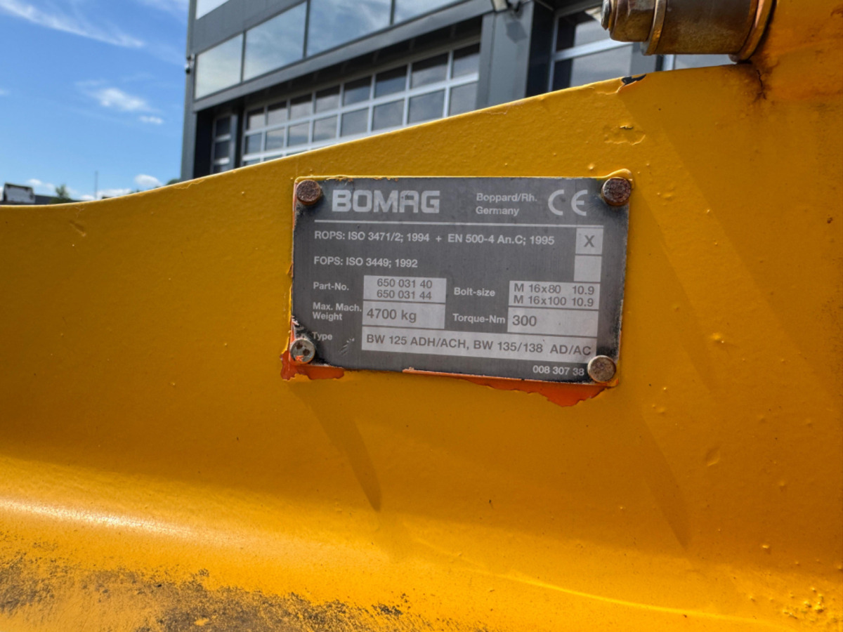 Locação de BOMAG BW135 BOMAG BW135: foto 8