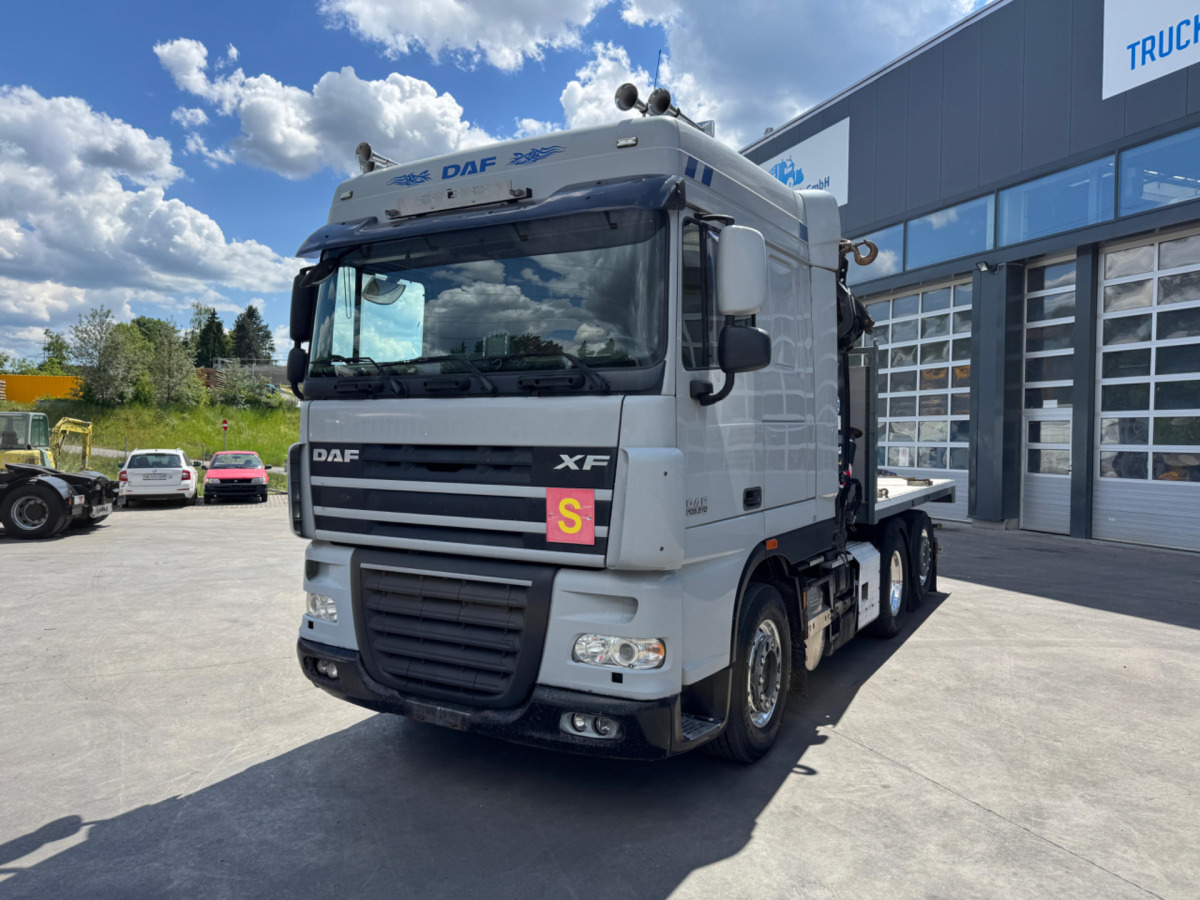 DAF XF510 Effer 255-5 6x2 SZM/Pritsche - Caminhão grua: foto 2 DAF XF510 Effer 255-5 6x2 SZM/Pritsche - Caminhão grua: foto 2