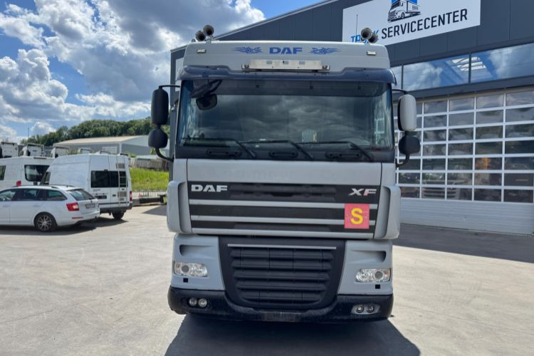 DAF XF510 Effer 255-5 6x2 SZM/Pritsche - Caminhão grua: foto 3 DAF XF510 Effer 255-5 6x2 SZM/Pritsche - Caminhão grua: foto 3