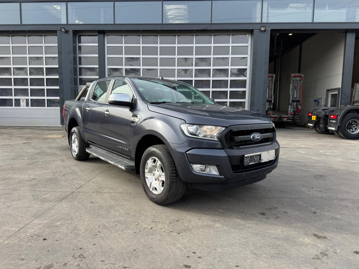 FORD Ranger 3.2 Diesel 4x4 - Pick-up: foto 2 FORD Ranger 3.2 Diesel 4x4 - Pick-up: foto 2