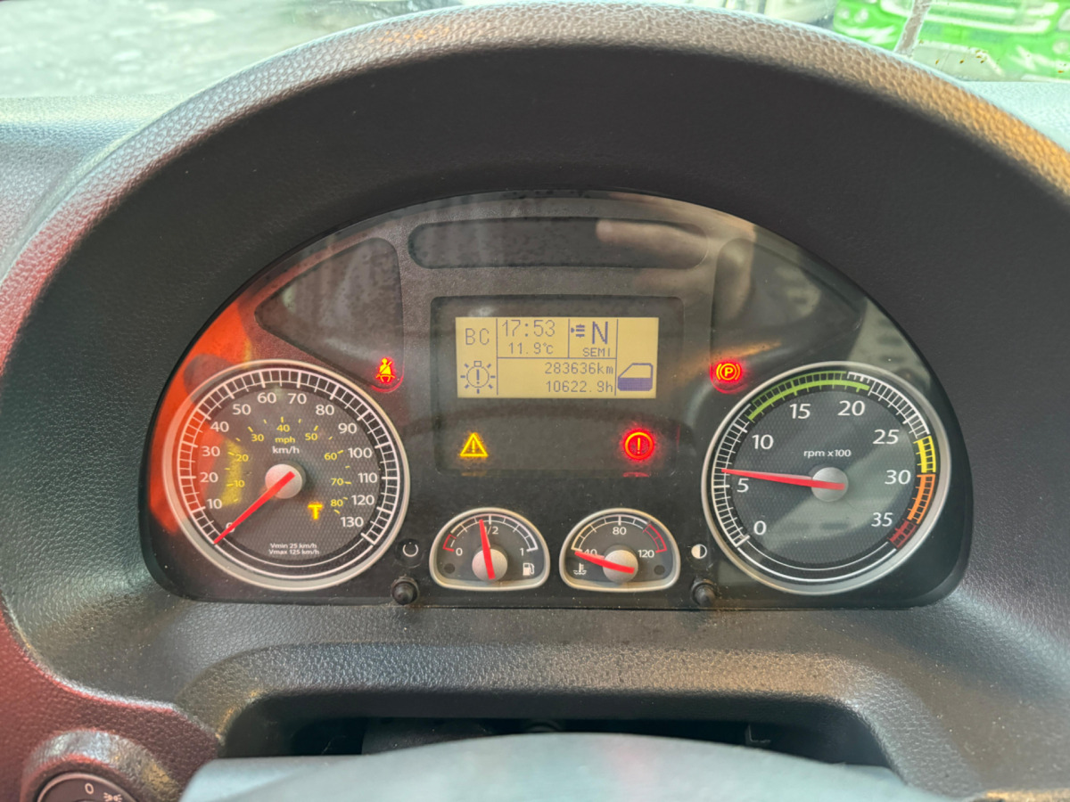 Caminhão frigorífico IVECO Eurocargo 120E25 4x2 Bi-Temp.: foto 16 Caminhão frigorífico IVECO Eurocargo 120E25 4x2 Bi-Temp.: foto 16