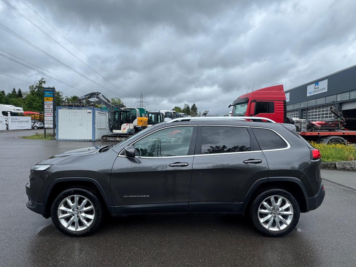 Hatchback JEEP Cherokee 2.2 TD: foto 6