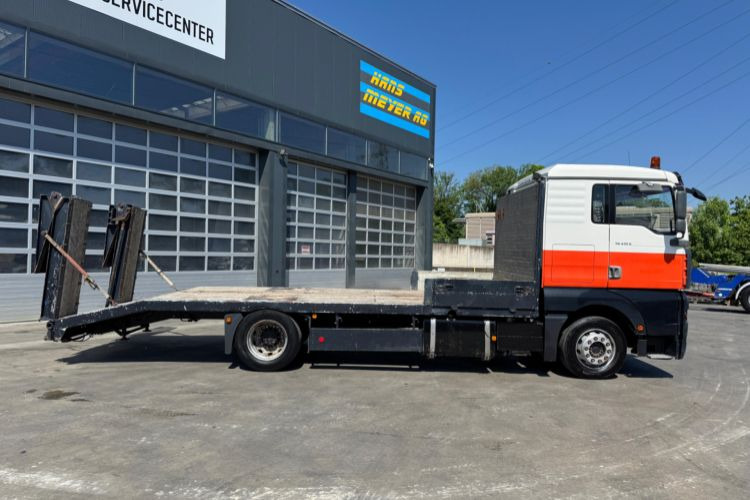 MAN TGA 18.413 4x2 BaggerTaxi - Caminhão transporte de veículos: foto 4 MAN TGA 18.413 4x2 BaggerTaxi - Caminhão transporte de veículos: foto 4