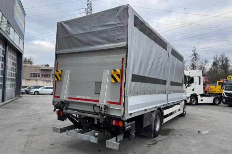 MAN TGS 18.440 4x2 - Caminhão com lona: foto 5 MAN TGS 18.440 4x2 - Caminhão com lona: foto 5