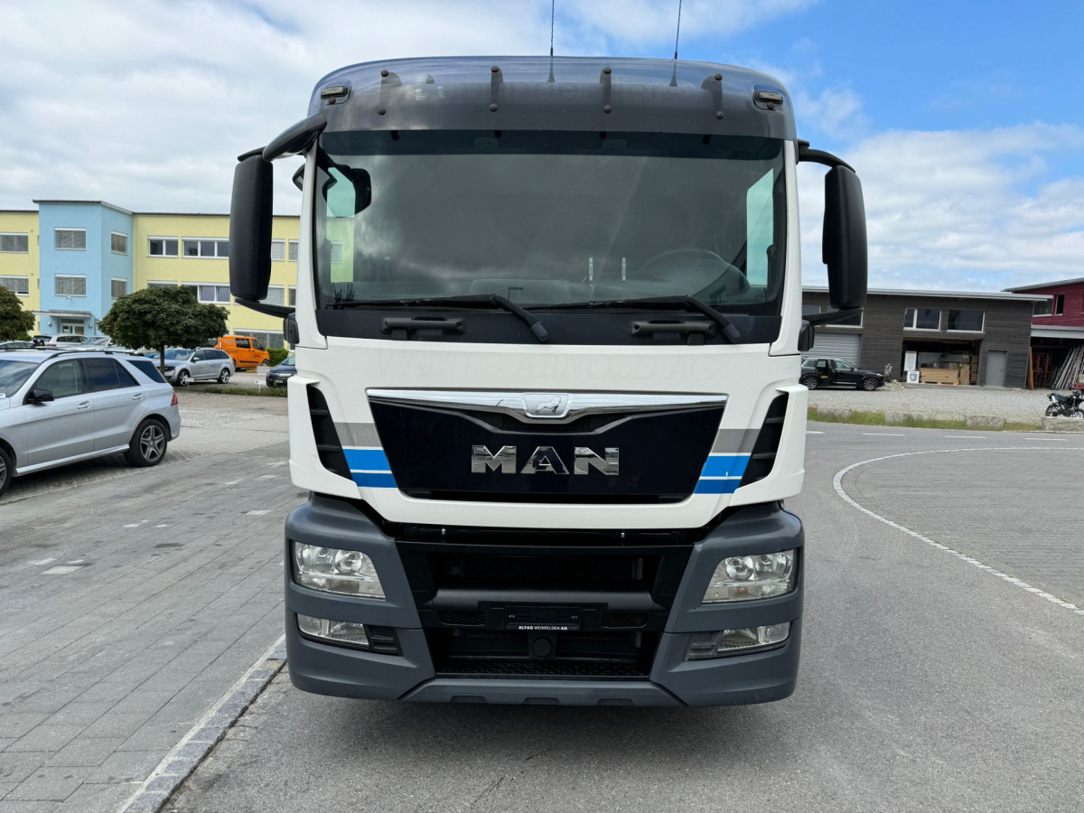MAN TGS 26.440 6x2 Chassis - Caminhão chassi: foto 2 MAN TGS 26.440 6x2 Chassis - Caminhão chassi: foto 2