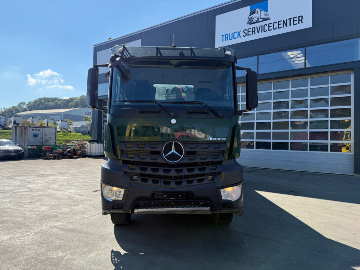 MERCEDES Arocs 3242 8x4 Hiab 166-4 - Caminhão basculante, Caminhão grua: foto 4 MERCEDES Arocs 3242 8x4 Hiab 166-4 - Caminhão basculante, Caminhão grua: foto 4