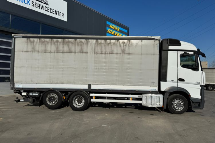 Mercedes-Benz Actros 2545 6x2 - Caminhão com lona: foto 4 Mercedes-Benz Actros 2545 6x2 - Caminhão com lona: foto 4