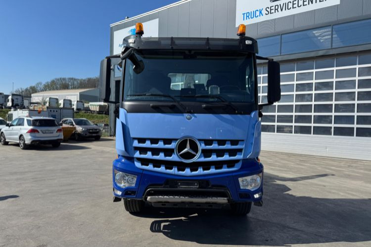 Mercedes-Benz Arocs 3246 Trösch Abroll 8x4 - Caminhão polibenne: foto 2 Mercedes-Benz Arocs 3246 Trösch Abroll 8x4 - Caminhão polibenne: foto 2