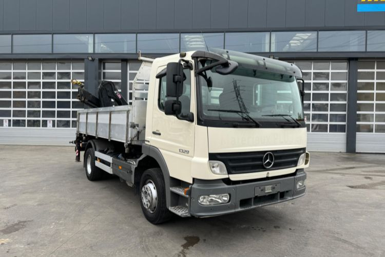 Mercedes-Benz Atego 1329 4x2 Hiab 088-2 - Caminhão basculante, Caminhão grua: foto 4 Mercedes-Benz Atego 1329 4x2 Hiab 088-2 - Caminhão basculante, Caminhão grua: foto 4