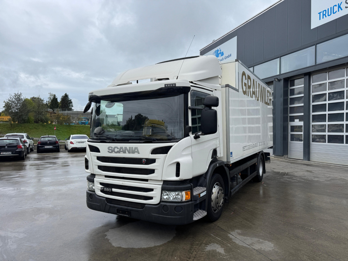 SCANIA P280 4x2 Tiefkühler Supra 750 - Caminhão frigorífico: foto 1 SCANIA P280 4x2 Tiefkühler Supra 750 - Caminhão frigorífico: foto 1