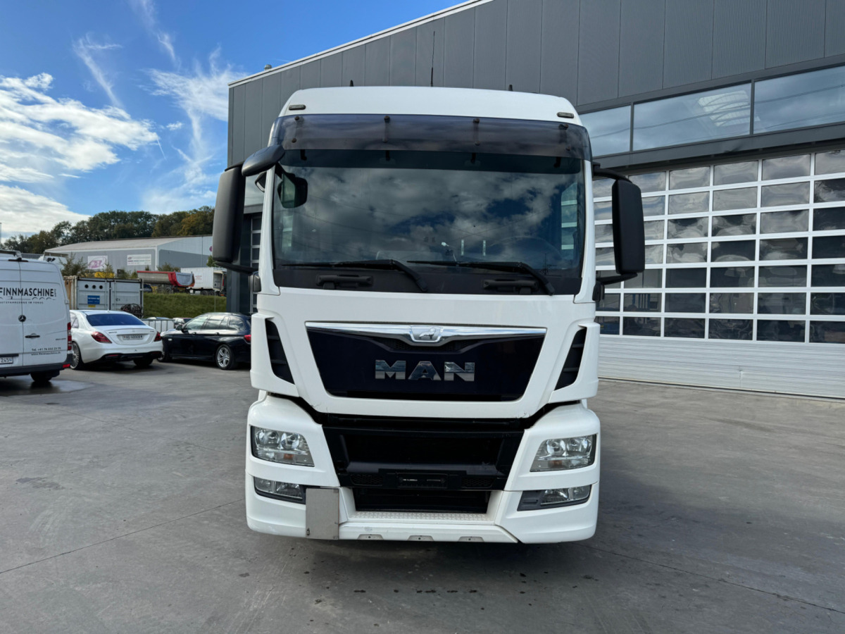 MAN TGS 18.440 4x2 ADR - Tractor: foto 2 MAN TGS 18.440 4x2 ADR - Tractor: foto 2