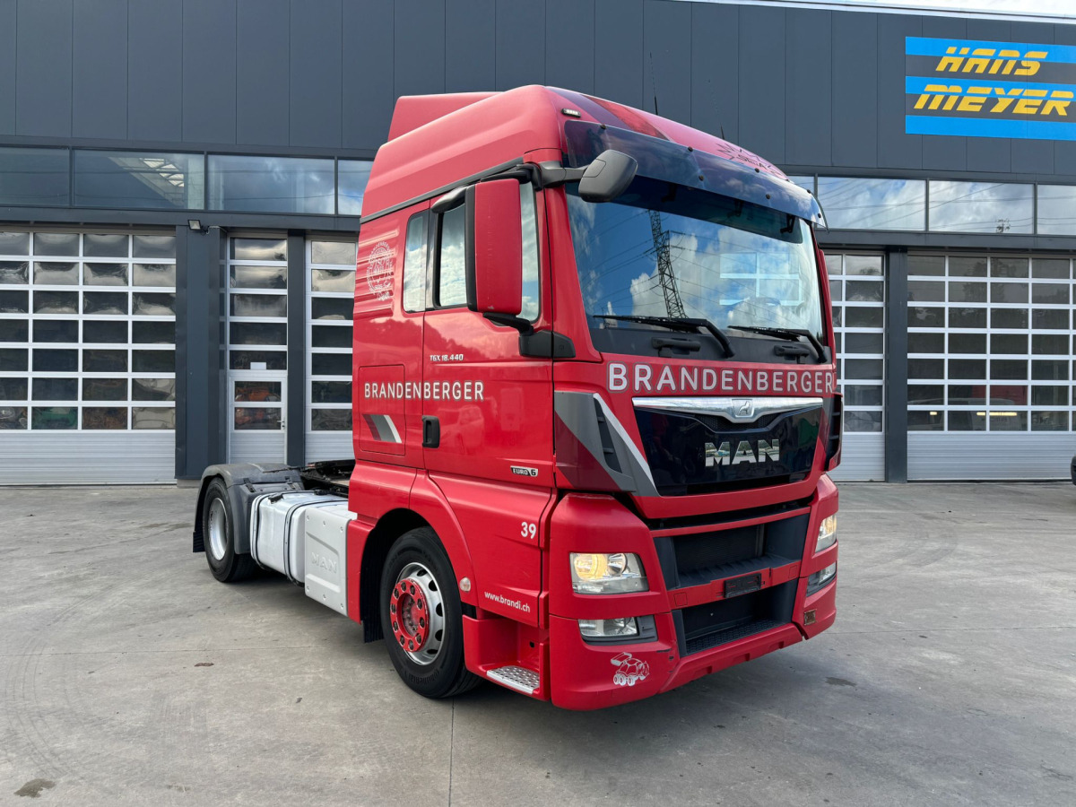 MAN TGX 18.440 4x2 XL C0703 - Tractor: foto 3 MAN TGX 18.440 4x2 XL C0703 - Tractor: foto 3