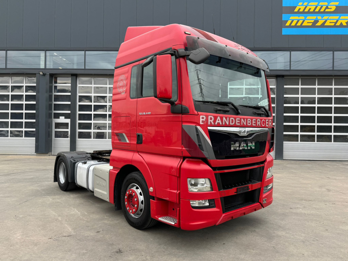 MAN TGX 18.440 C7295 - Tractor: foto 3 MAN TGX 18.440 C7295 - Tractor: foto 3