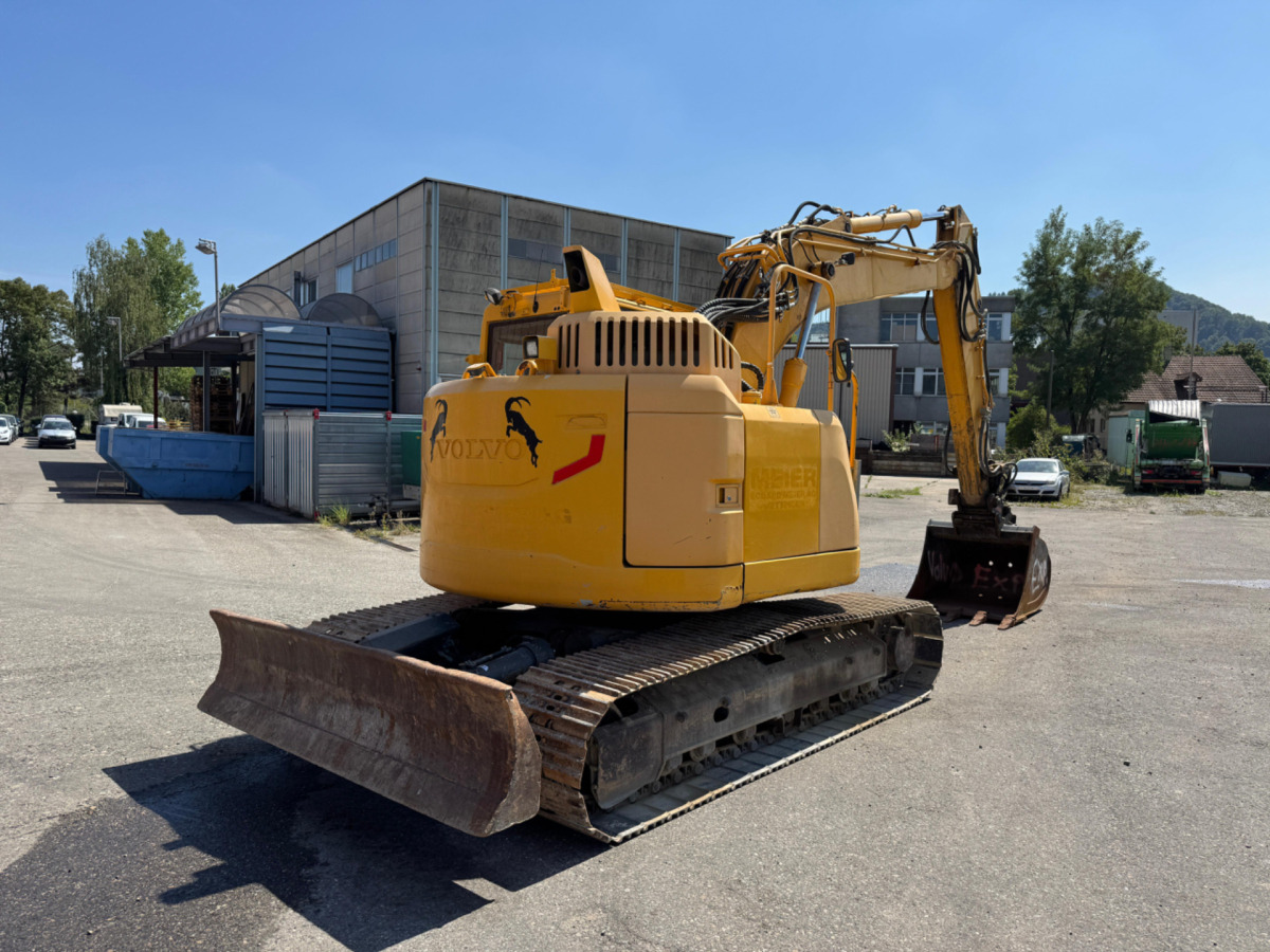 VOLVO ECR145DL Oilquick - Escavadora de rastos: foto 4 VOLVO ECR145DL Oilquick - Escavadora de rastos: foto 4
