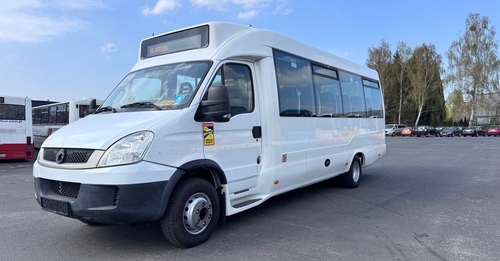 Irisbus Iveco / DURISOTTI / -28miejsc /euro5/ mała klima / winda / 114000 zł netto - Micro-ônibus, Furgão de passageiros: foto 2 Irisbus Iveco / DURISOTTI / -28miejsc /euro5/ mała klima / winda / 114000 zł netto - Micro-ônibus, Furgão de passageiros: foto 2