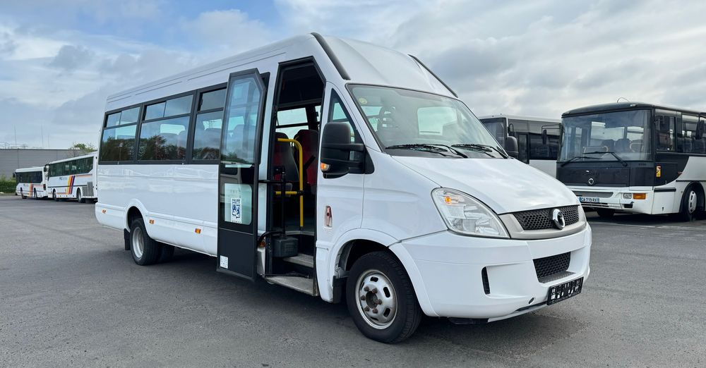 Irisbus Iveco Daily / 23 miejsca / Cena 87000 zł netto - Micro-ônibus, Furgão de passageiros: foto 1 Irisbus Iveco Daily / 23 miejsca / Cena 87000 zł netto - Micro-ônibus, Furgão de passageiros: foto 1