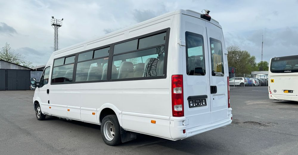 Irisbus Iveco Daily / 23 miejsca / Cena 87000 zł netto - Micro-ônibus, Furgão de passageiros: foto 3 Irisbus Iveco Daily / 23 miejsca / Cena 87000 zł netto - Micro-ônibus, Furgão de passageiros: foto 3