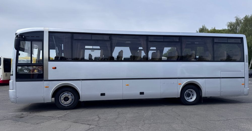 Irisbus Midirider /Midway / 42 miejsca / mały przebieg / Cena:86000 zł netto - Ônibus suburbano: foto 4 Irisbus Midirider /Midway / 42 miejsca / mały przebieg / Cena:86000 zł netto - Ônibus suburbano: foto 4