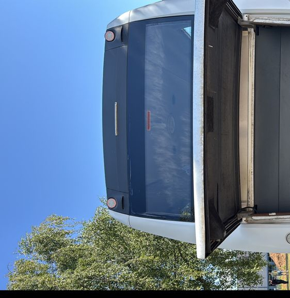 Iveco Wing/ 33 miejsca /mała klima /Cena:178000 zł netto - Micro-ônibus, Furgão de passageiros: foto 4 Iveco Wing/ 33 miejsca /mała klima /Cena:178000 zł netto - Micro-ônibus, Furgão de passageiros: foto 4