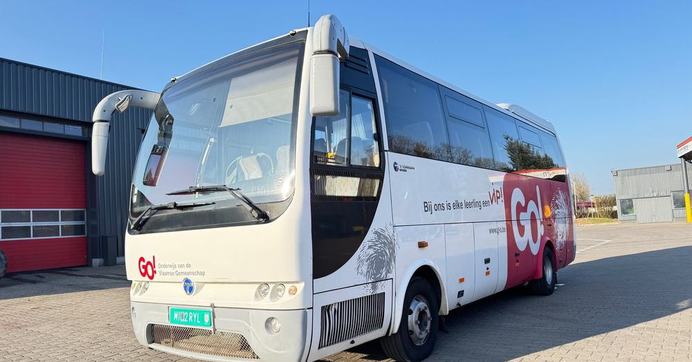 Temsa Opalin 9 / silnik MAN / 37 miejsc / mały przebieg !!! - Autocarro: foto 2 Temsa Opalin 9 / silnik MAN / 37 miejsc / mały przebieg !!! - Autocarro: foto 2