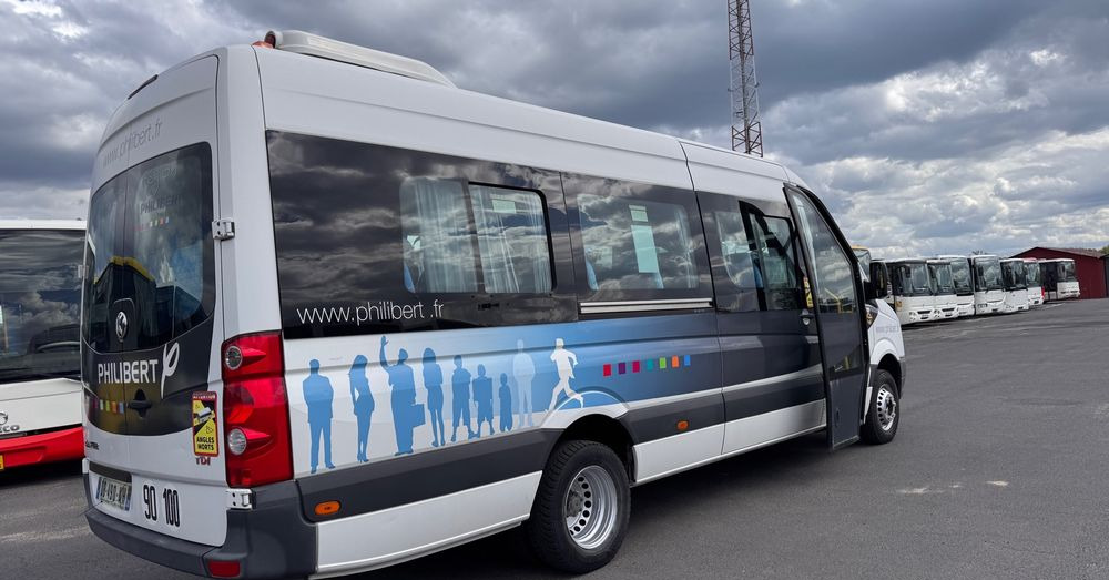 Volkswagen Crafter / KLIMATYZACJA / 23 miejsca / 128000km przebieg !!/ Cena:139000 zł netto - Micro-ônibus, Furgão de passageiros: foto 2 Volkswagen Crafter / KLIMATYZACJA / 23 miejsca / 128000km przebieg !!/ Cena:139000 zł netto - Micro-ônibus, Furgão de passageiros: foto 2