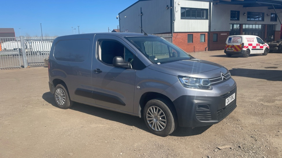 CITROEN BERLINGO 1.5 BlueHDi 650Kg Enterprise Pro 75ps - Furgão: foto 2 CITROEN BERLINGO 1.5 BlueHDi 650Kg Enterprise Pro 75ps - Furgão: foto 2