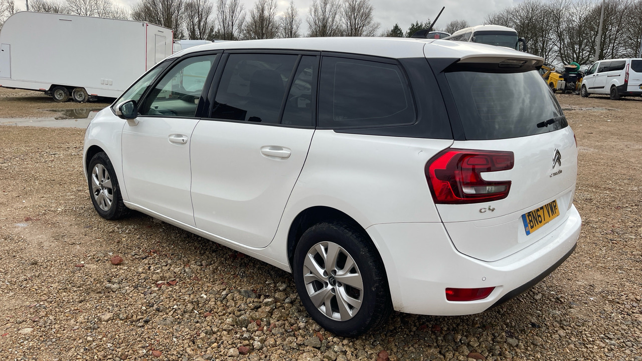 CITROEN GRAND C4 PICASSO 1.6 BLUE HDI 100PS - Automóvel: foto 3 CITROEN GRAND C4 PICASSO 1.6 BLUE HDI 100PS - Automóvel: foto 3