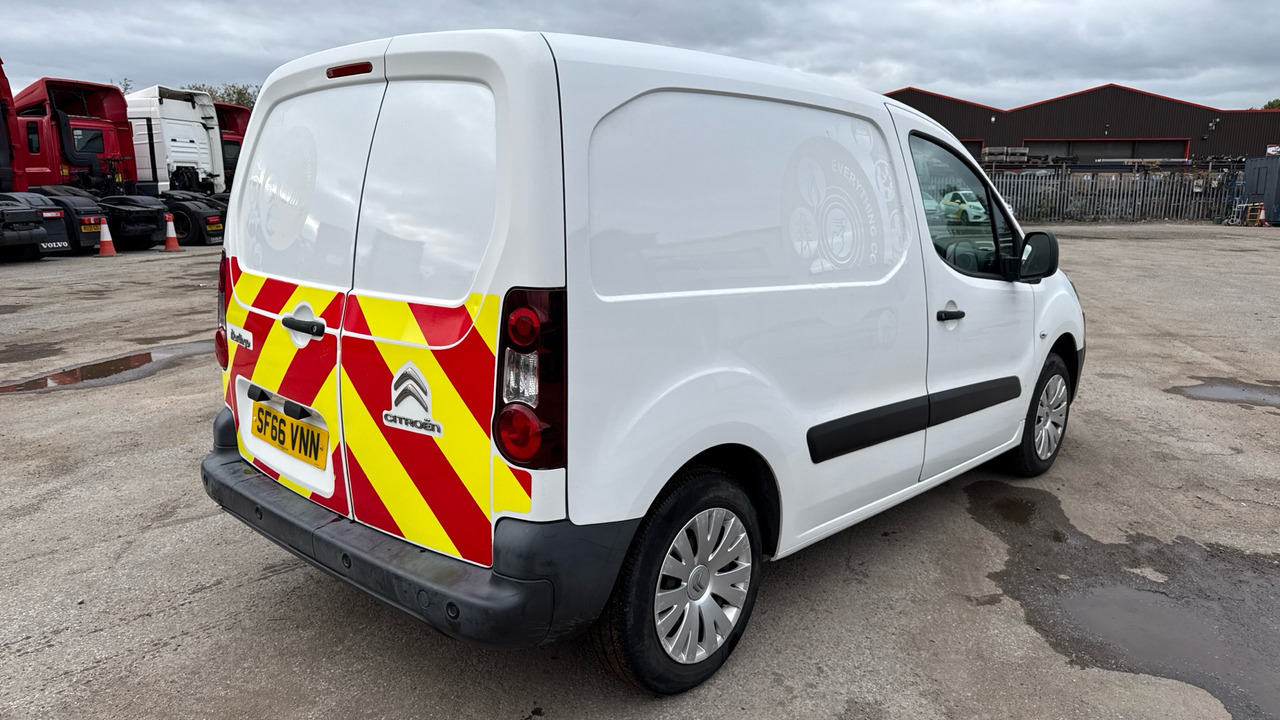 Citroen Berlingo 625 1.6 BlueHDi 75ps - Furgão compacto: foto 4 Citroen Berlingo 625 1.6 BlueHDi 75ps - Furgão compacto: foto 4