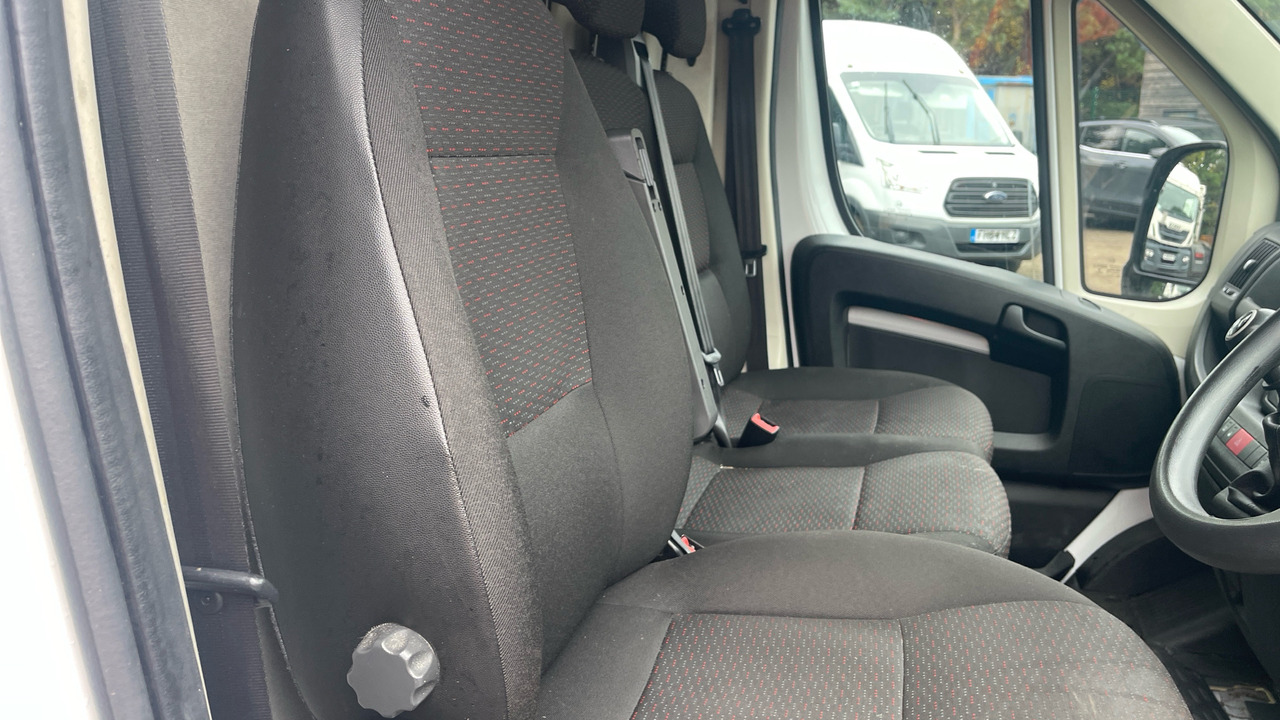 Citroen Relay 130 2.2 140ps - Furgão: foto 5 Citroen Relay 130 2.2 140ps - Furgão: foto 5