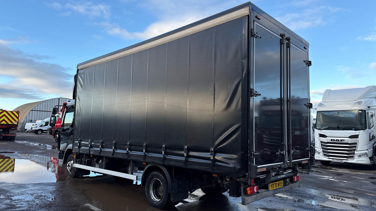 DAF LF 180 - Caminhão com lona: foto 3 DAF LF 180 - Caminhão com lona: foto 3